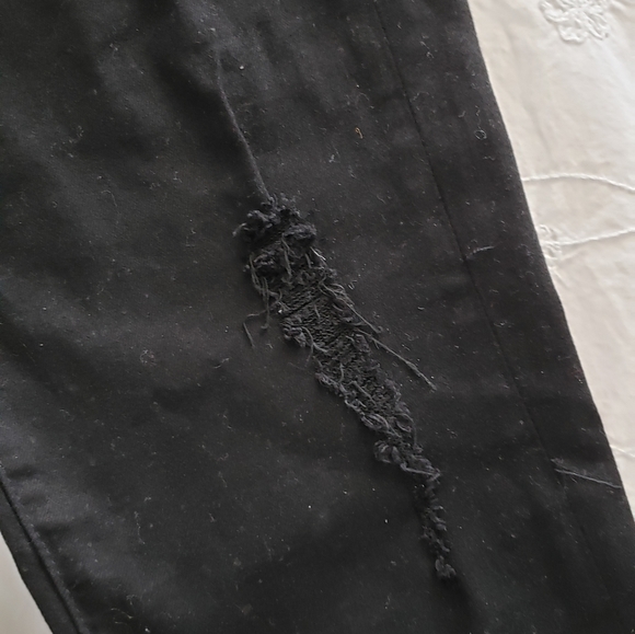 Jeans - Picture 2 of 4